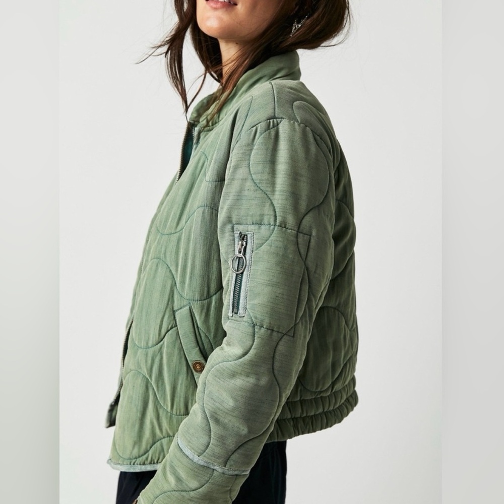 FREE PEOPLE Aura Liner Bomber Jacket NWT in Green Color Size Small - Picture 2 of 7